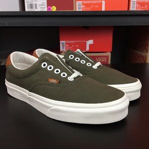 vans era olive